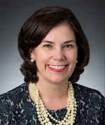 Alumna Kelly Rose